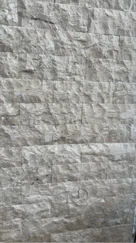 Revestimento rock face