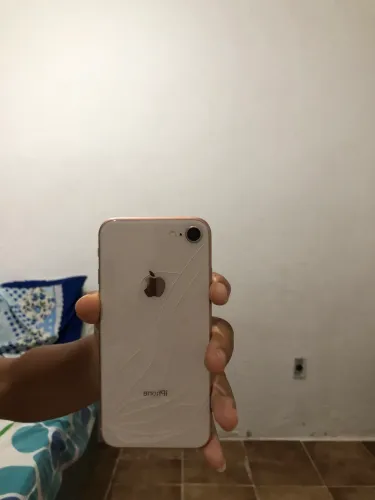 iPhone 8