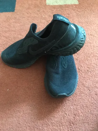 Nike Epic React Flyknit