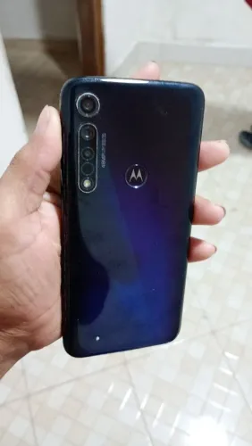 VENDO MOTO G8 PLUS 