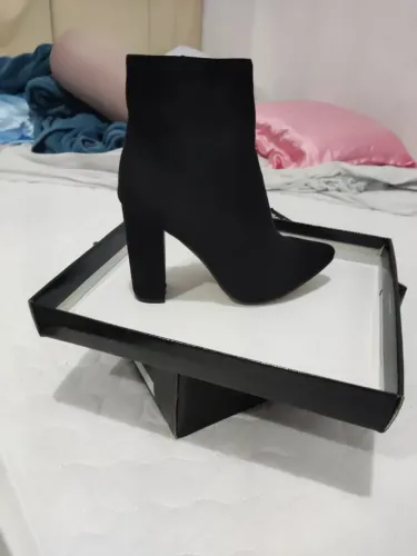 Bota shein nova 35