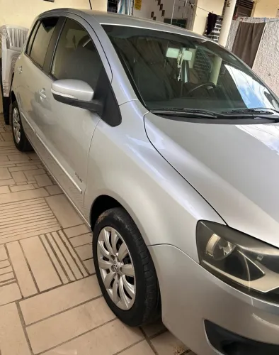 Volkswagen Fox Prime/higli. 1.6 Total Flex 8V 5P 2010