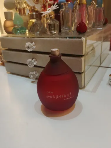 Perfume Amor América Viva America