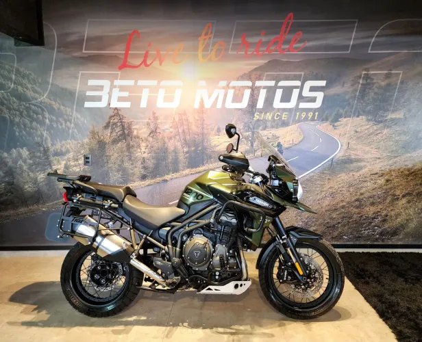 TRIUMPH TIGER 1200 XCX