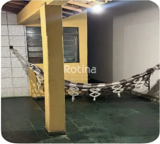 Casa para alugar, 2 quartos, Patrimônio - Uberlândia/MG - Rotina Imobiliária