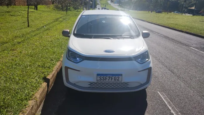 JAC E-JS1 62cv 5P Aut. (elétrico) 2023