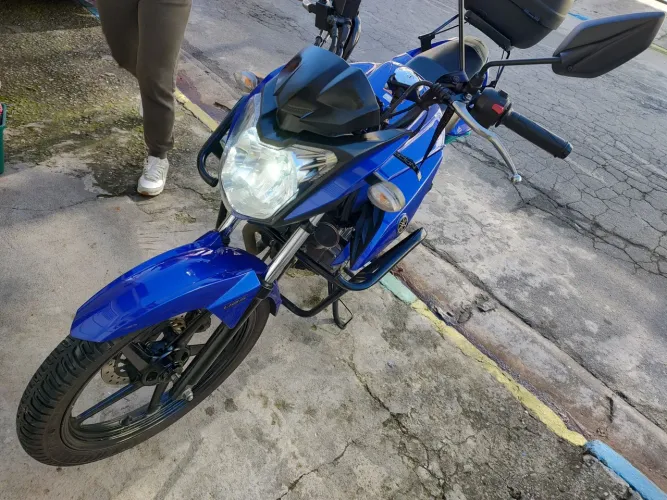Vendo fazer 150 SED 2023 EXCELENTE