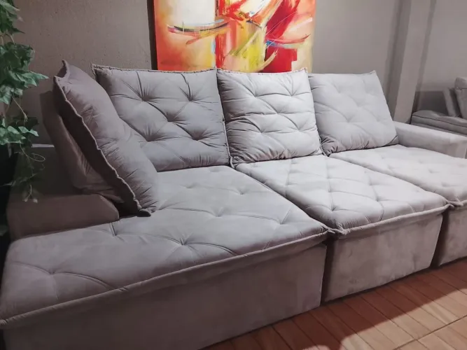 Sofazão de canto com chaise mede 3,20, produto de mostruário,de 5,999 por 2,799