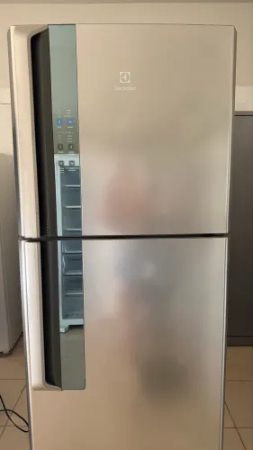 Geladeira inox novíssima sem detalhe 490 Litros