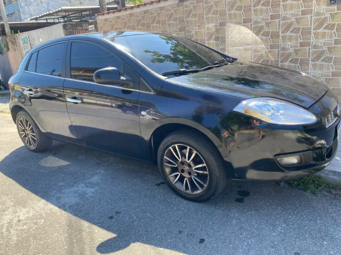 Fiat Bravo Essence Dualogic 1.8 Flex 16V 5P 2012