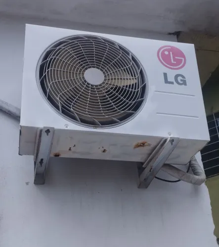 Ar-condicionado LG conservado 12 mil BTUs
