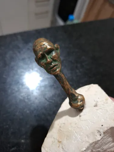 Bronze jens galshiot