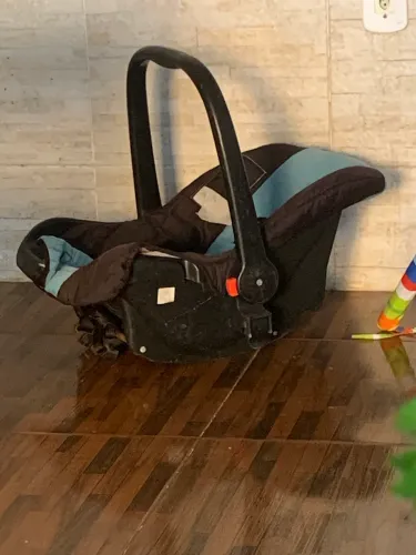 Bebê conforto sem cinto
