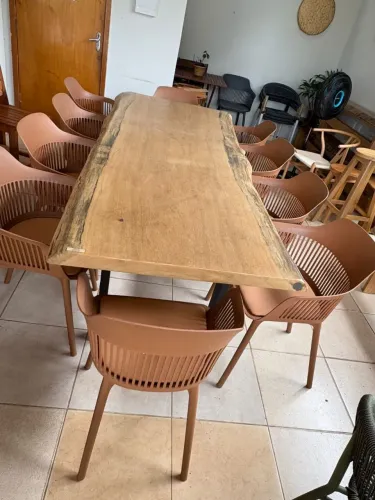 Mesa Madeira Maciça pequi medida 2,50 metros orgânica