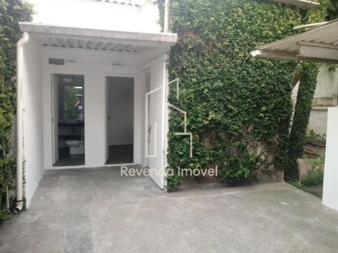 Casa comercial à venda