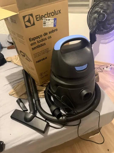 Aspirador de pó e água Electrolux NOVO