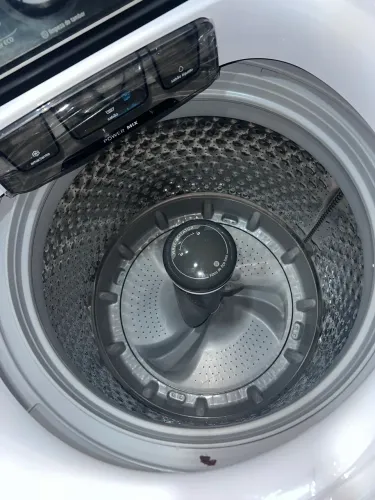 Máquina de lavar nova