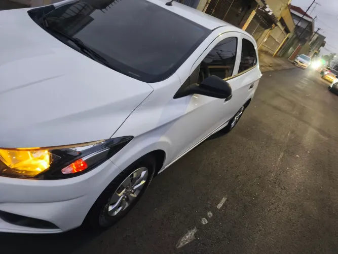 Chevrolet Joy Hatch 1.0 8V Flex 5P MEC 2020