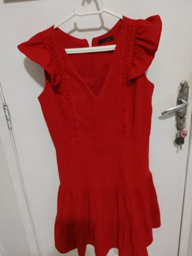 Vestido da colmeia vermelho