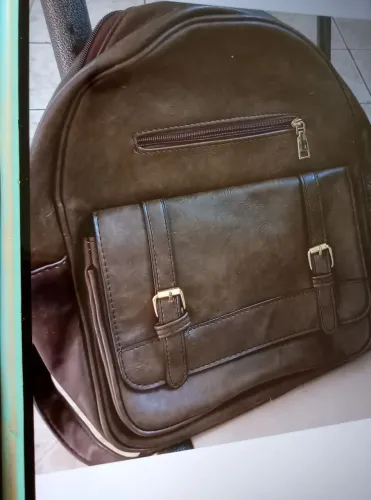 Mochila courino marrom 