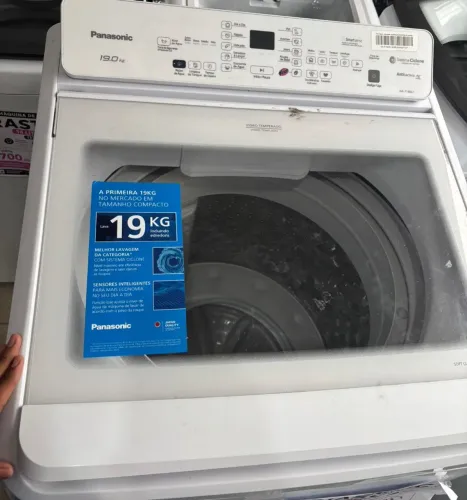 Máquina de lavar Panasonic 19 kg.