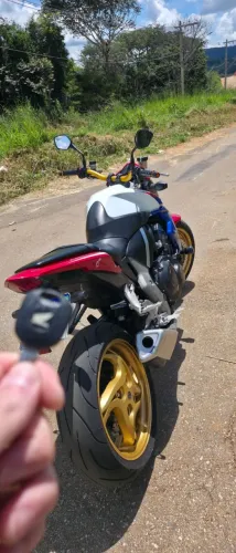 Honda CB1000R 2012 Tricolor "Capitão América" - Impecável | Exclusiva | Diferenciada