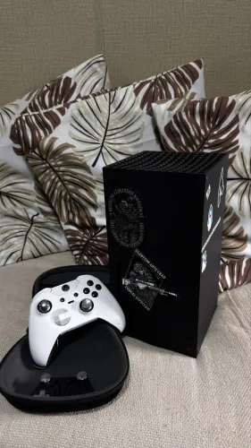 Xbox Séries X com controle elite