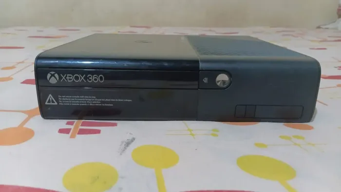 Xbox 360 desbloqueado 500 gb +1 controle +kinect