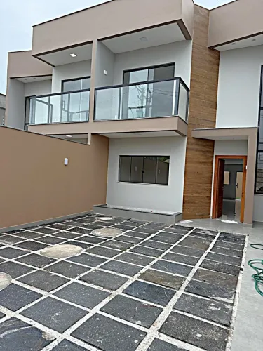 Casa à venda na Rua Domingos Martins, Riviera da Barra, Vila Velha - ES