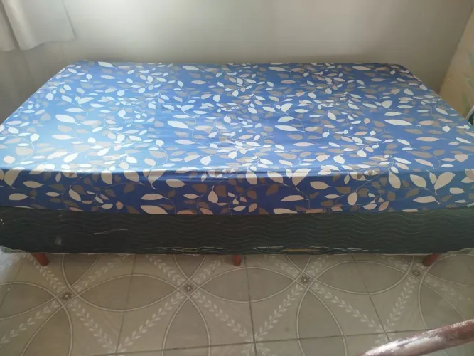 Base e colchão Solteirão