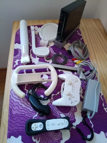 Nintendo Wii desbloqueado com jogos e acessórios