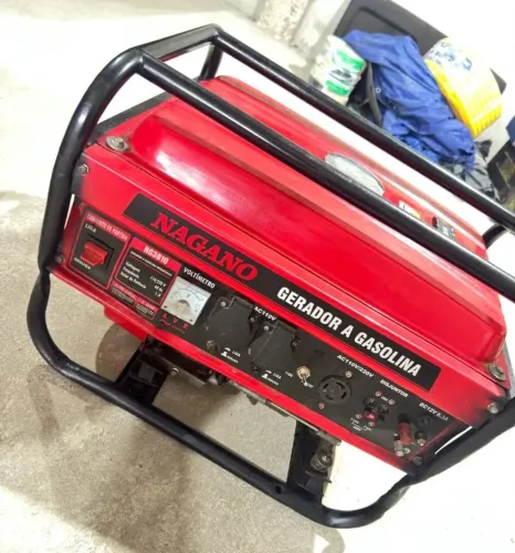 Gerador 110 e 220 a gasolina 
