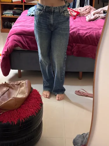 Calça jeans escura