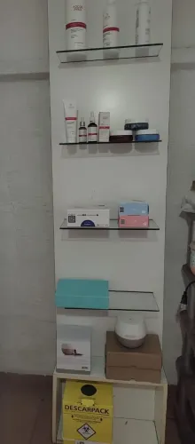 Vendo expositor para estética