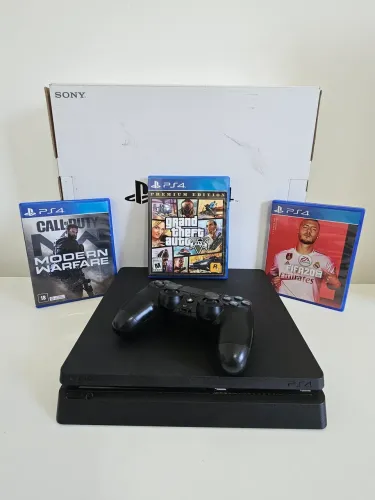PlayStation 4 Slim - 1 TB