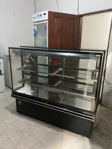 Balcão expositor refrigerado