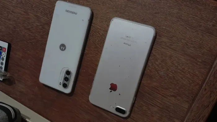 Iphone 7 Plus e Moto G52 para retirada de peças ou concerto 