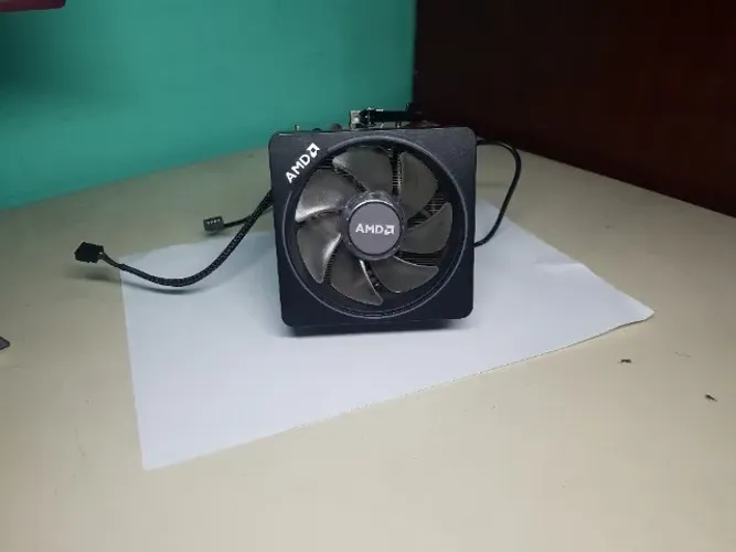 Cooler AMD Wraith Prism (com led) AM5