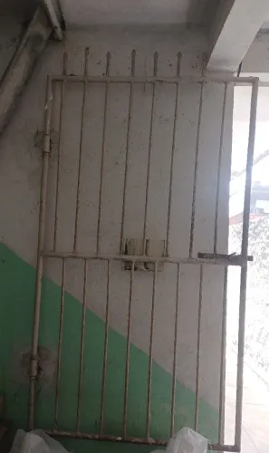 Portão de ferro