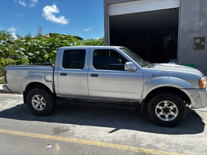 Nissan Frontier Se/se Strik/one CD 4X4 2.8 Dies 2008