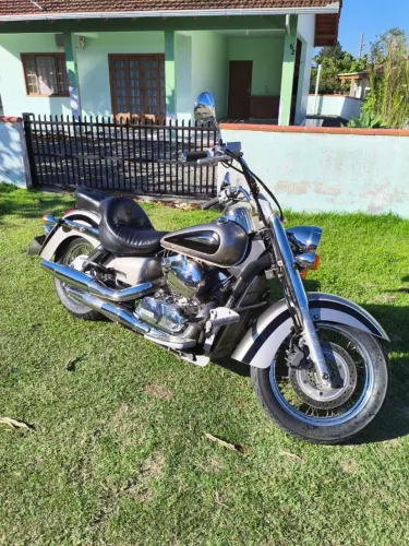 Honda Shadon750