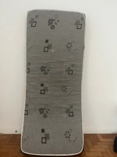 Colchão de solteiro