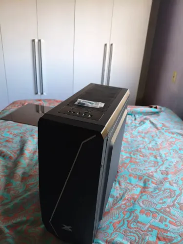Gabinete Gamer Lynx com RGB