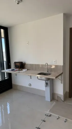 Bancada Quartzito Kalahari NOVA. Cuba Embutida