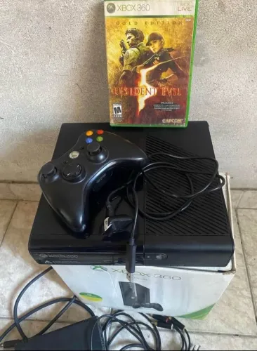Xbox 360 super slim