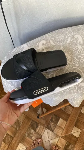Chinelo nike air max