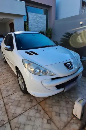 Peugeot 207 Sedan Active 1.4 Flex 8V 4P 2014