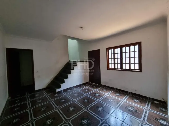 Casa Residencial à Venda em Santo André (Parque do Pedroso) | 2 Suítes, 3 Vagas
