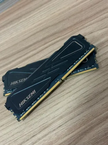 2x Memória RAM Hiksemi 16GB 3200mhz