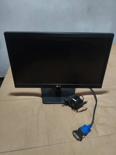 Monitor LG 19,5 VGA